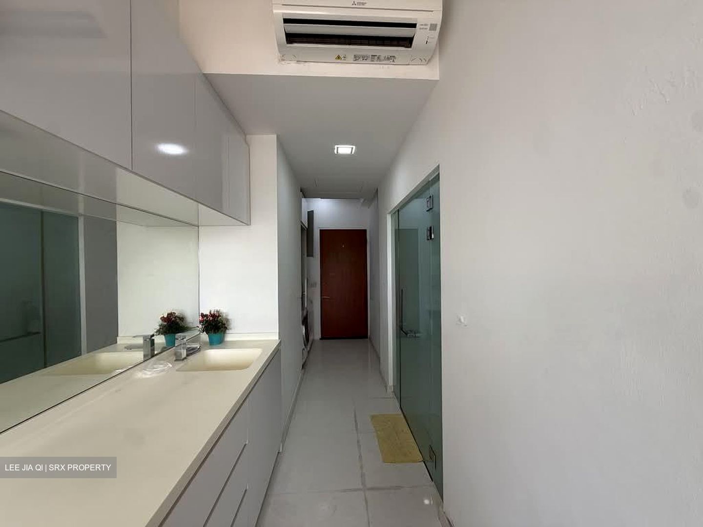 # 1 Loft (D14), Apartment #607945711